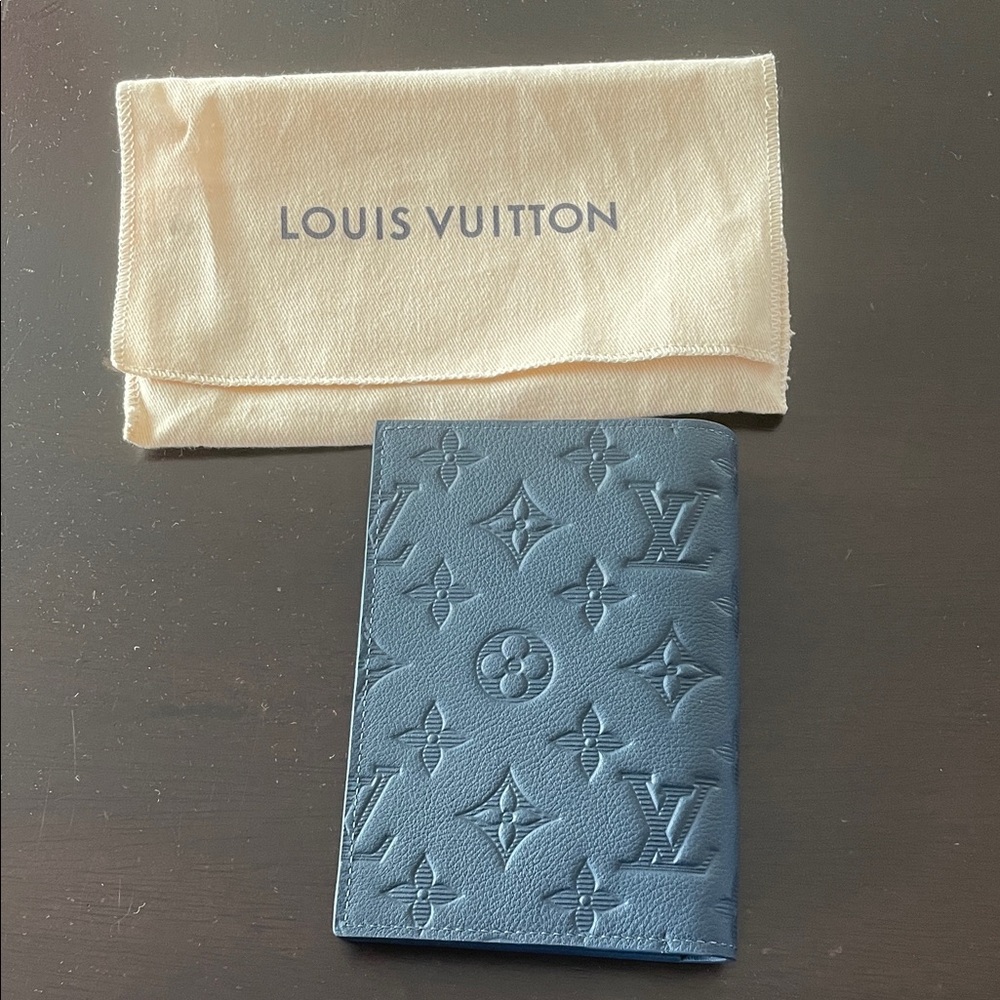 Louis Vuitton Embossed Blue Card Passport Holder - Picture 3 of 4